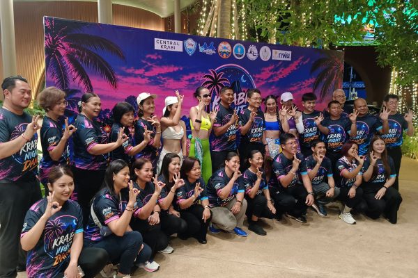 สำนักงานการท่องเที่ยวและกีฬาจังหวัดกระบี่ ร่วมกับหน่วยงานภาครัฐและภาคเอกชนจัดโครงการส่งเสริมการออกกำลังกายเพื่อพัฒนาสุขภาวะที่ยั่งยืน จังหวัดกระบี่